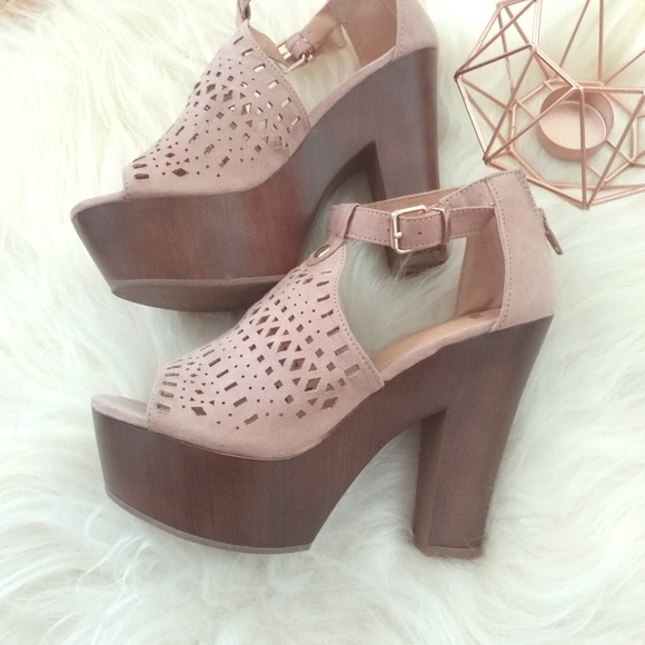 NEW Report platform heels - Picture 8 of 8